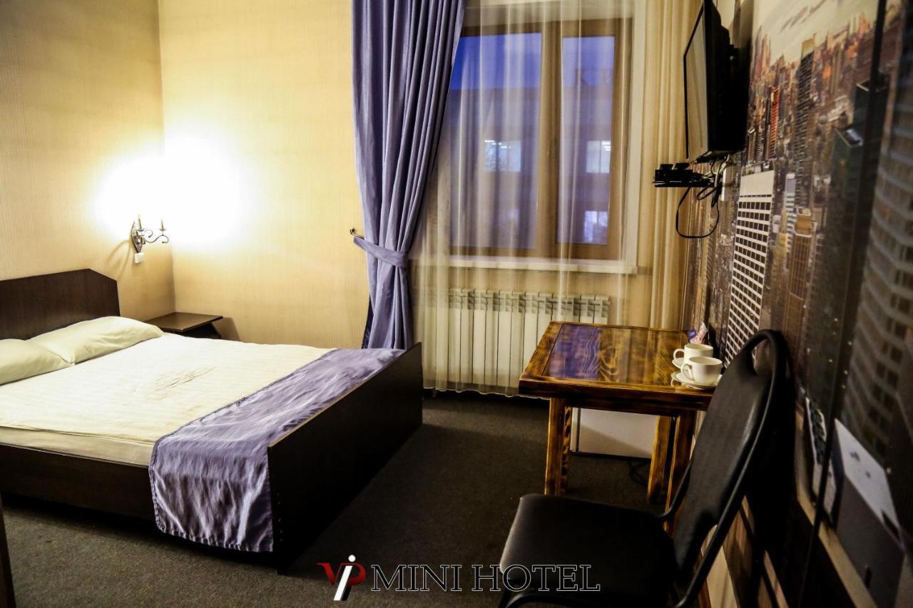 Vip Mini Hotel Semey Luaran gambar