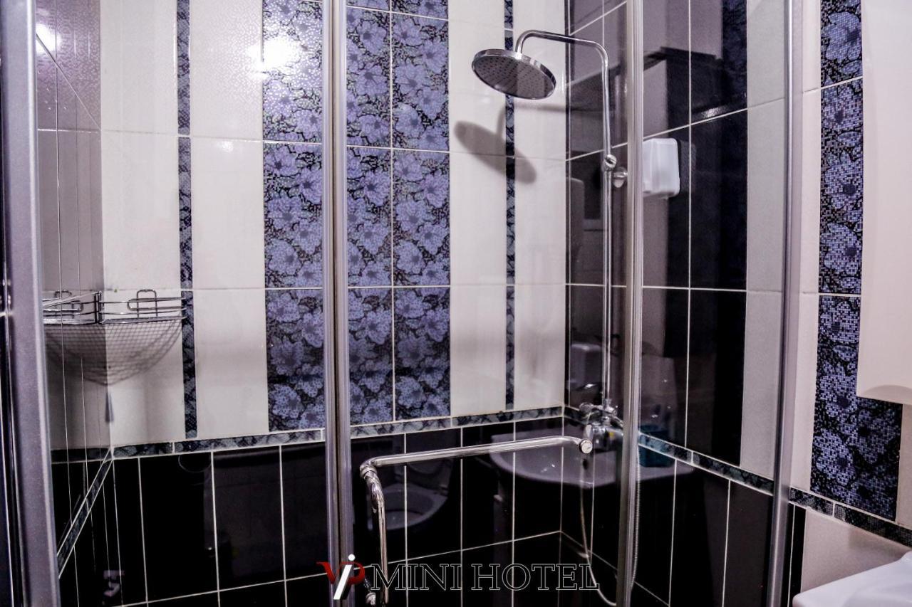 Vip Mini Hotel Semey Luaran gambar