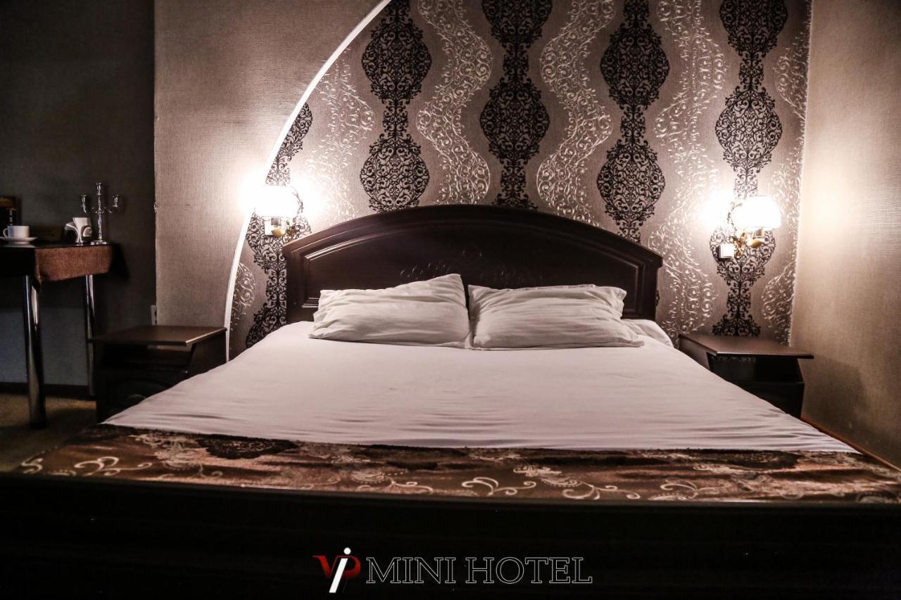 Vip Mini Hotel Semey Luaran gambar