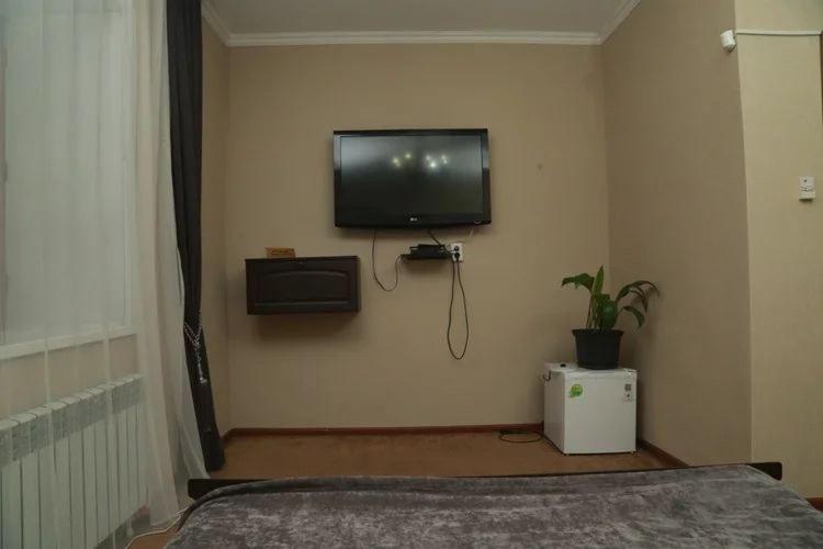 Vip Mini Hotel Semey Luaran gambar