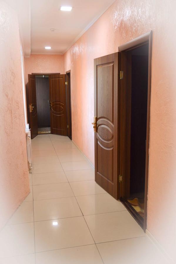 Vip Mini Hotel Semey Luaran gambar