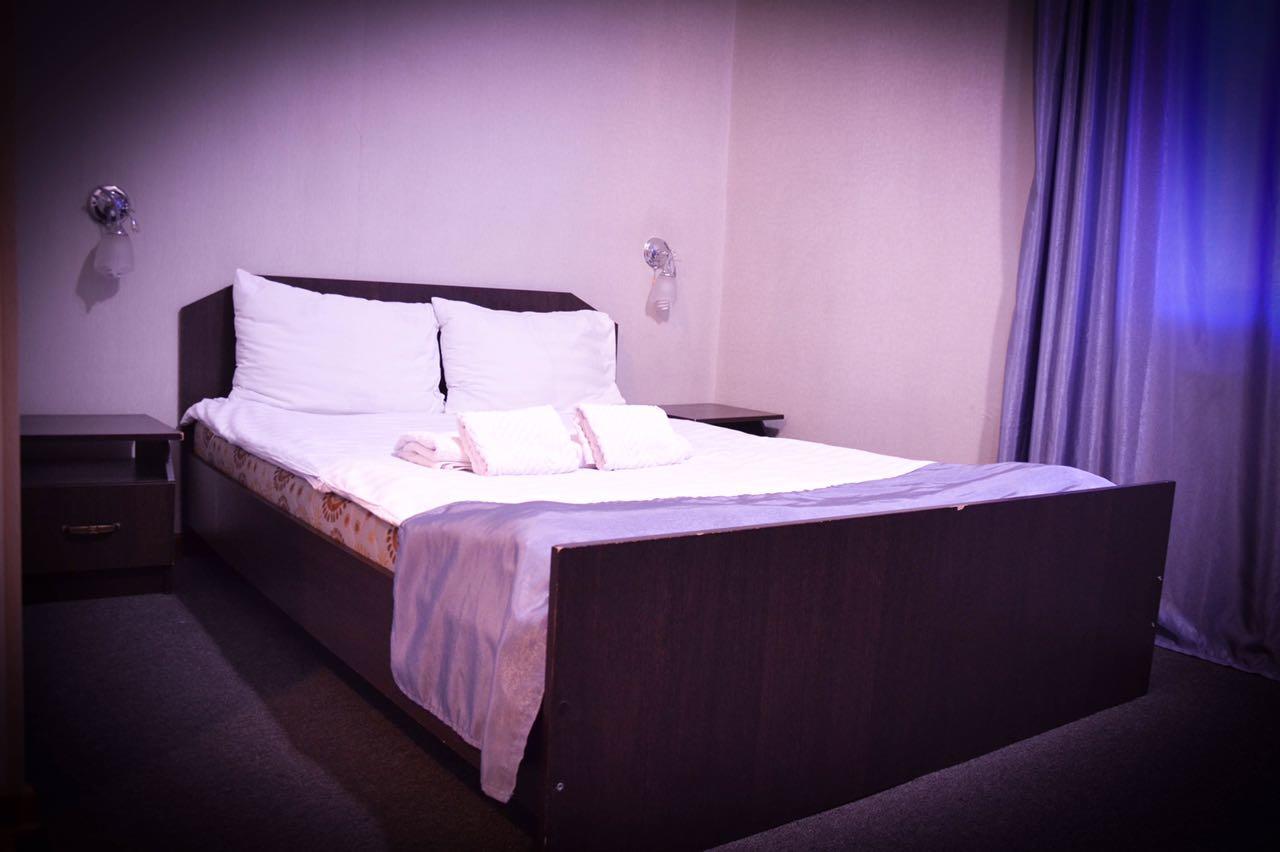 Vip Mini Hotel Semey Luaran gambar