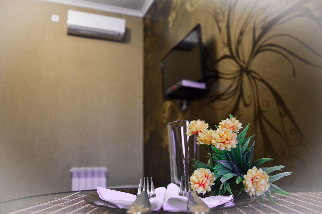 Vip Mini Hotel Semey Luaran gambar